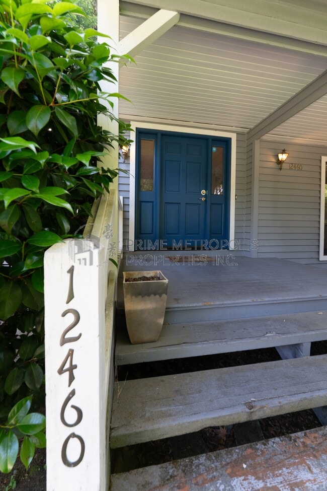 Building Photo - 12460 NE 136th Pl