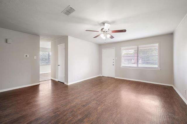 Building Photo - 5213 Santa Rosa Dr