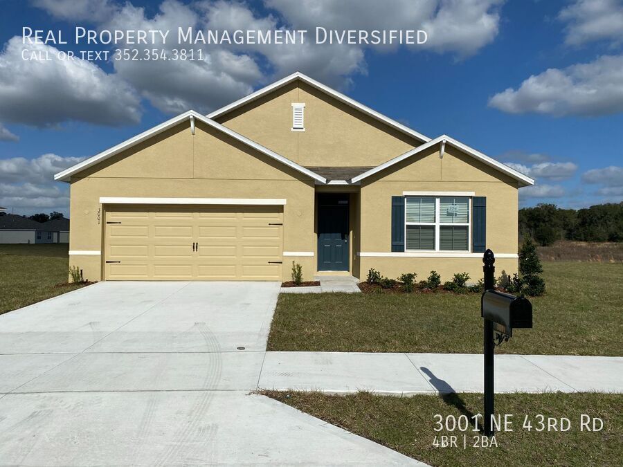 Foto principal - 3001 NE 43rd Rd