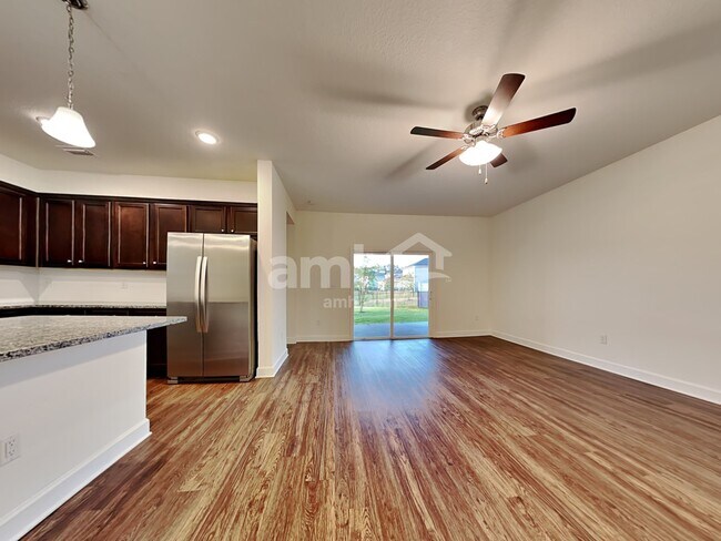Building Photo - 11482 Fox Holw Ct