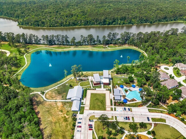 Foto del edificio - 1193 Stillwater Pond Dr
