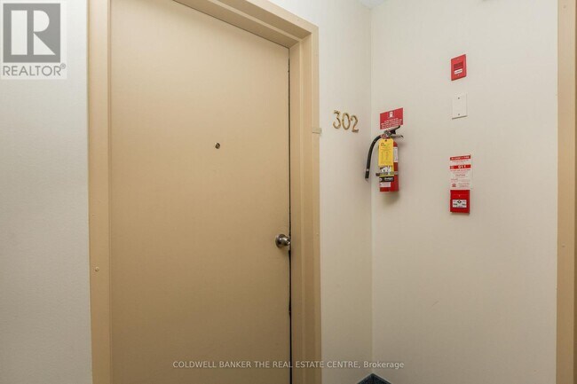 Photo du bâtiment - 125 Bond St