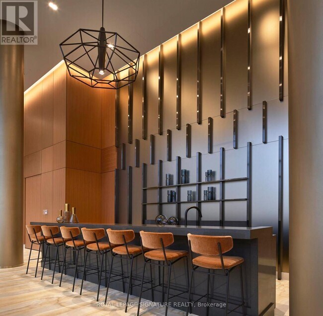 Photo du bâtiment - 25 Adra Grado Way