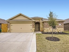 Building Photo - 3350 Everly Dr