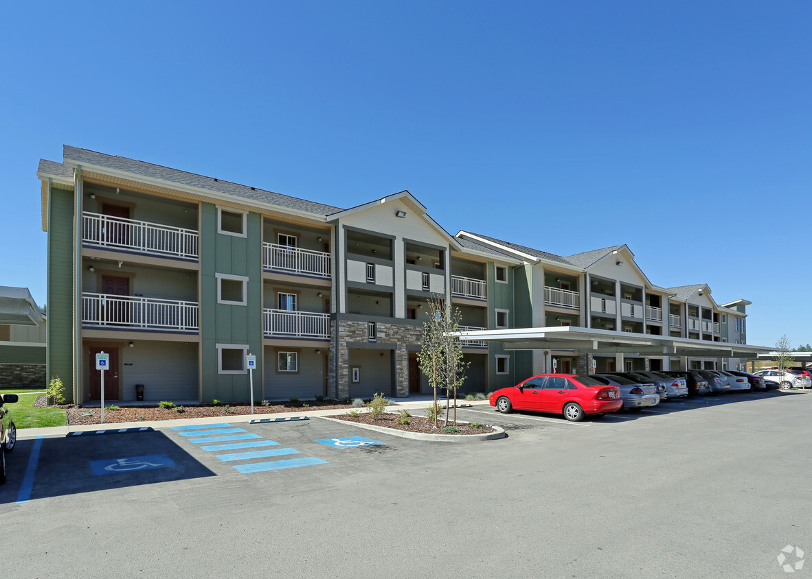 Primary Photo - Riverstone Silver Apartments