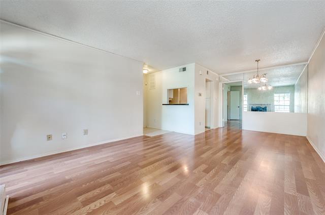 Foto del edificio - 15889 TX-289