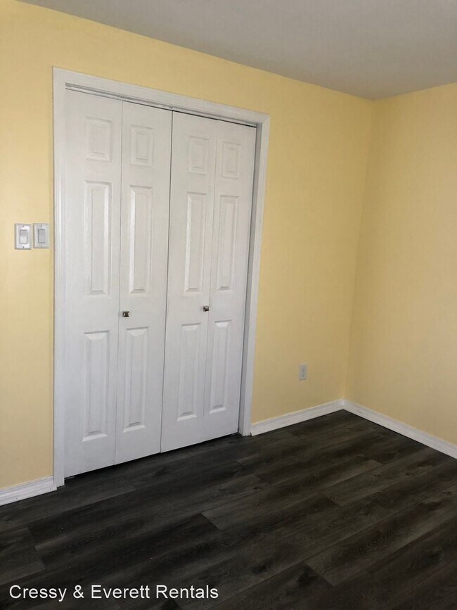 Building Photo - 2 br, 1 bath House - 730 Dale Ave