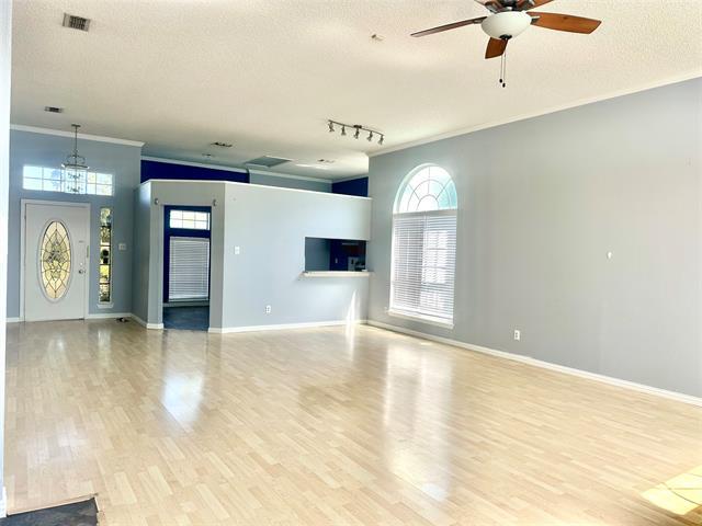 Foto del edificio - 1214 Wagon Wheel Rd