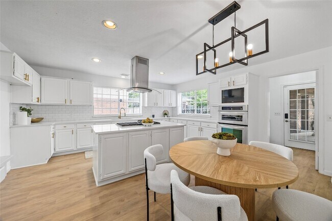 Foto del edificio - 10310 Minturn Ln