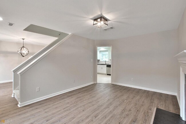 Building Photo - 201 Preston Cir