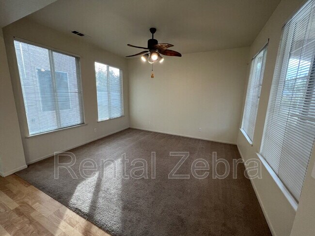 Foto del edificio - 1732 Presidio Ct