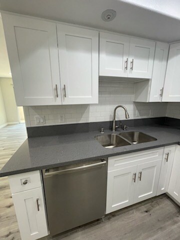 Foto del edificio - 347 W Stocker St