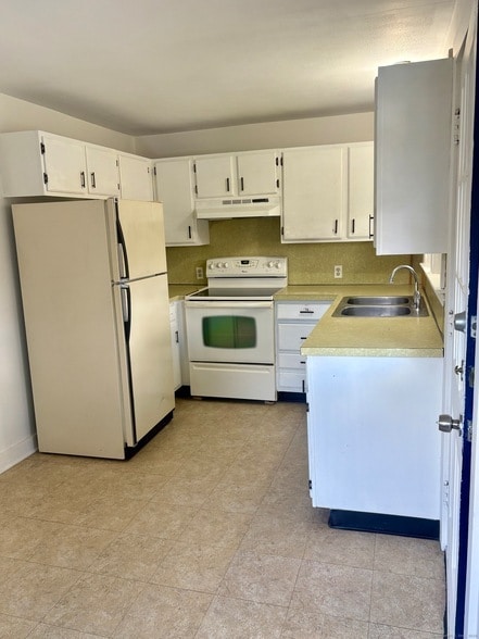 Photo - 227 Railroad St Apartment