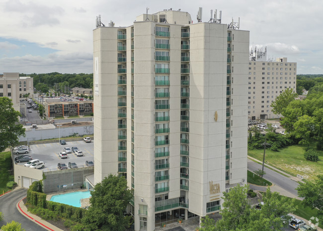 vista condominiums kc