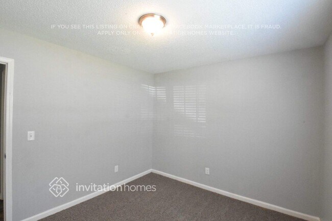 Building Photo - 915 Jordans Pond Ln