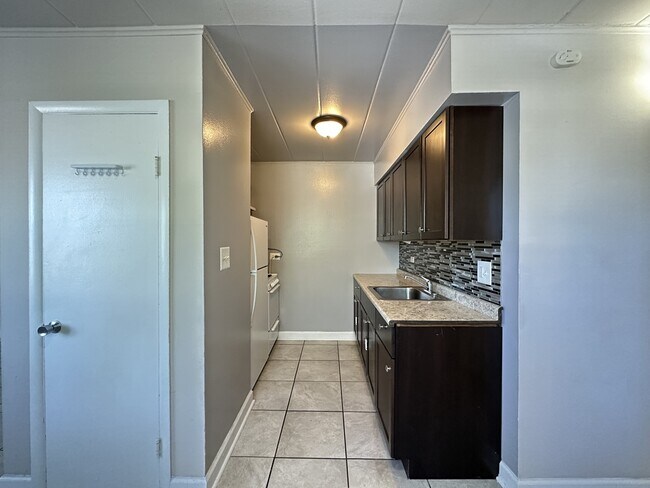 Foto del edificio - 3820 25th Ave