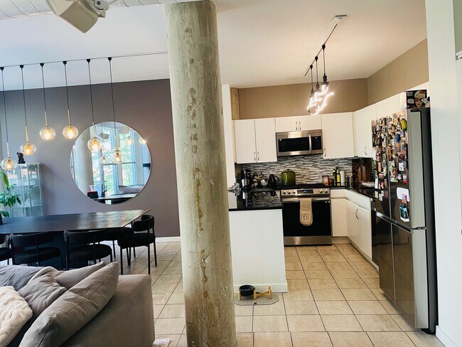 Foto del edificio - 939 W Huron St
