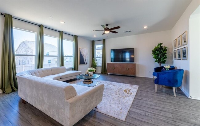 Building Photo - 4507 Avellino Dr