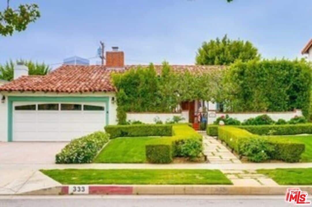 Primary Photo - 333 S Rodeo Dr
