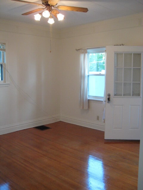 Living room - 43 Brighton St