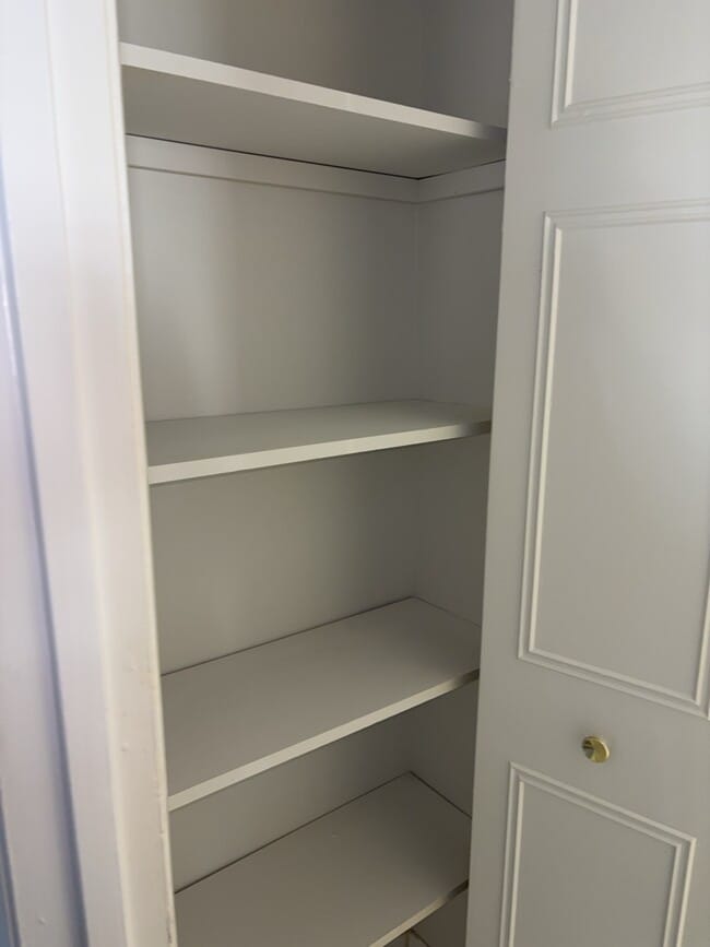 Foto del edificio - 804 Brook Hill Rd