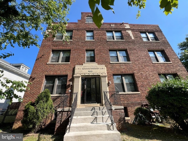 Photo - 5601 Colorado Avenue NW Unit 6