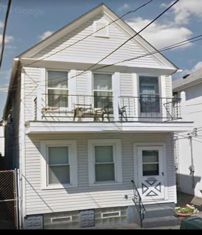 Photo - 1926 E 123rd St (Cleveland, OH) Apartment