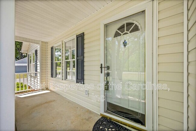 Foto del edificio - 425 Griggs Rd