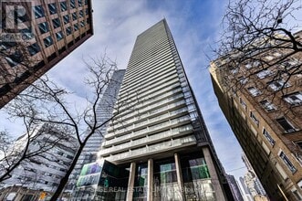 Building Photo - 38 Grenville St