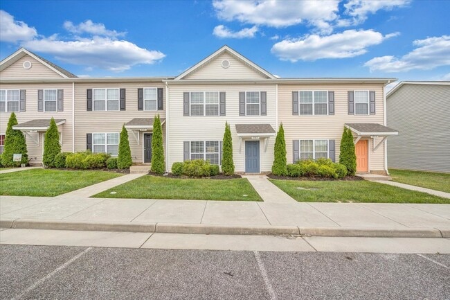 Foto del edificio - New River Townhomes