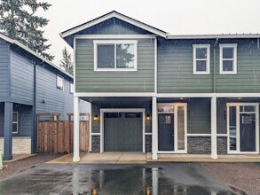 Building Photo - 667-669 Boone Rd SE