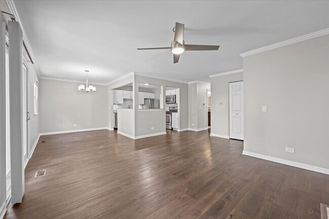 Building Photo - 2405 Mallow Ct
