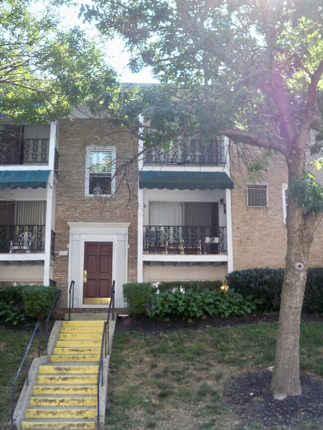 Building Photo - 339 Homeland Southway