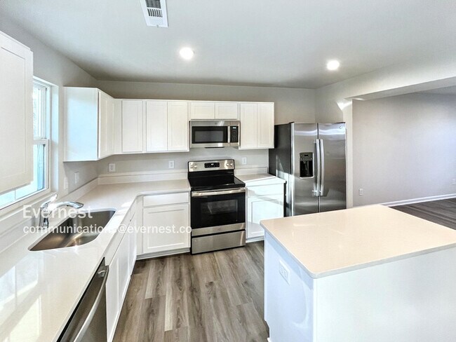 Foto del edificio - 2757 Thornton Grove Blvd