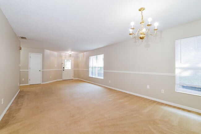 Foto del edificio - 1176 Stoneham Dr