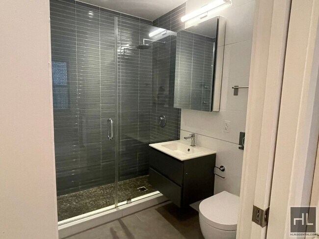 Building Photo - Stanton Street