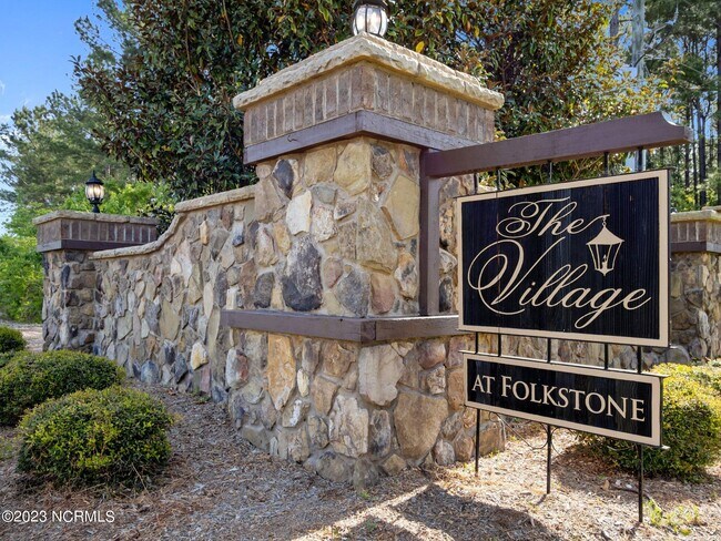 Foto del edificio - 416 Belhaven Ct