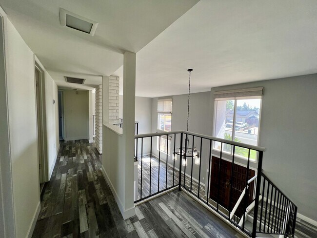 Foto del edificio - 6508 Landfair Dr