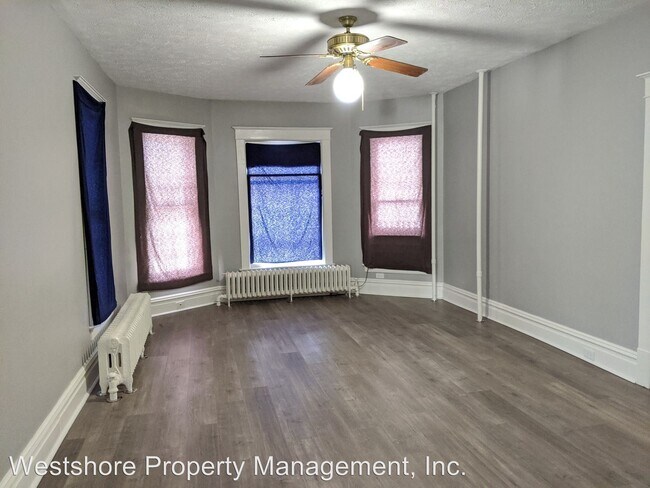 Foto del edificio - 109 Irwin Ave