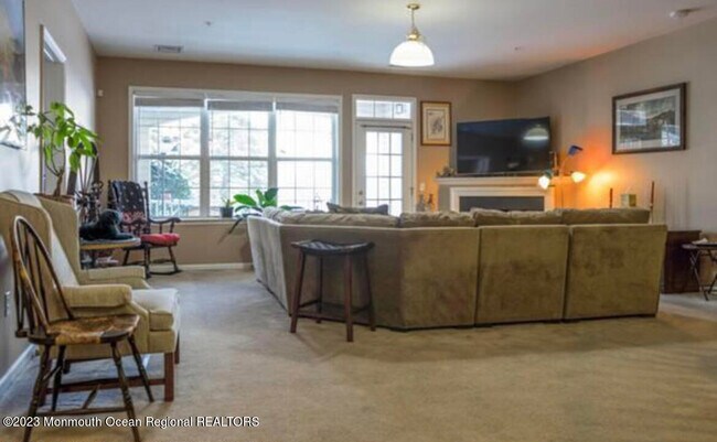 Foto del edificio - 314 Mill Pond Way