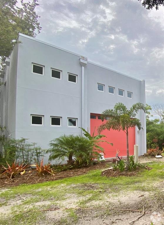Building Photo - 5023 Inverness Dr