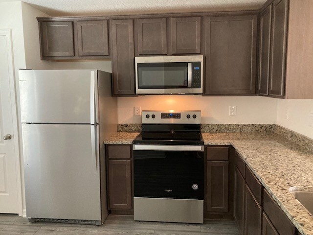 Foto del edificio - 29 Ryecrest Ln