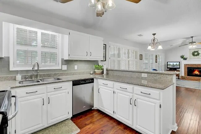 Cocina - 1579 Wabeek Way