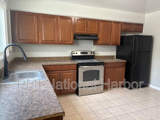 Foto del edificio - 1235 Chaplin St SE