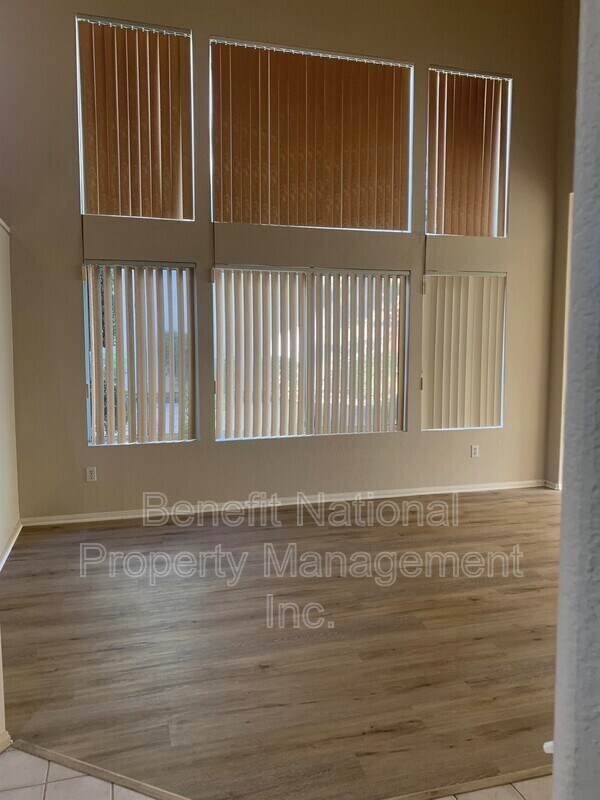 Building Photo - 23826 Castinette Way