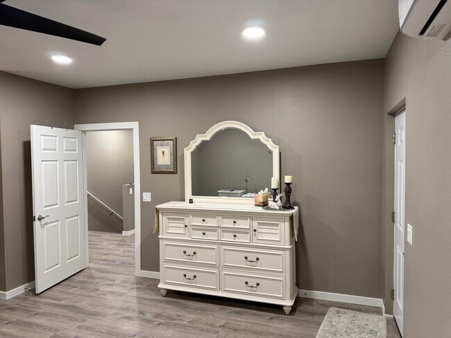 Foto del edificio - 5030 Township Rd 123