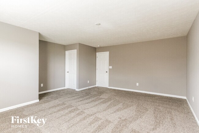 Building Photo - 1702 Danielle Rd