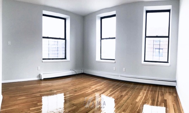 Building Photo - 417 E 52nd St
