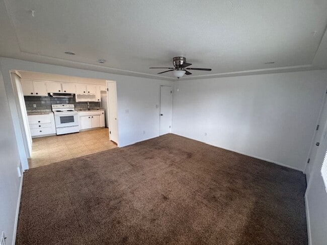 Foto del edificio - 47 E Garland Ave