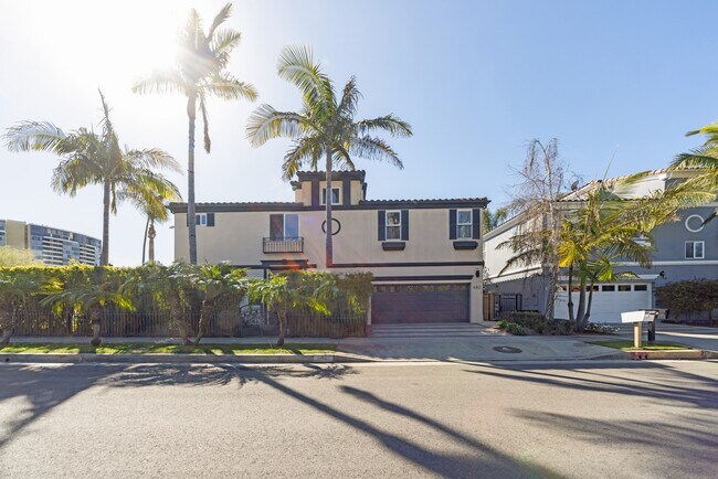 Foto del edificio - 682 Oxford Ave